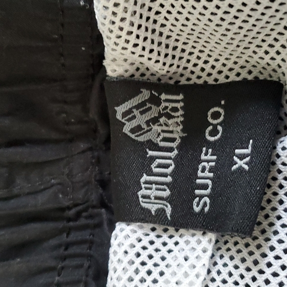 MOLOKAI trunks. #3449 - Picture 6 of 8